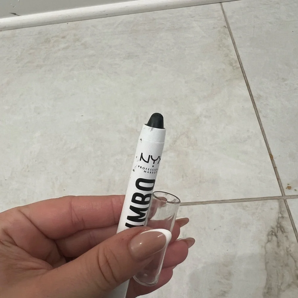 NYX Jumbo Eye Pencil Black Bean JEP601